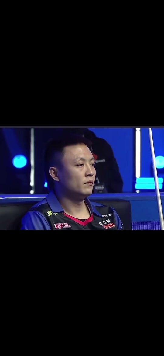 时缺席或与 时缺席或与