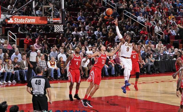 反击著称 反击著称